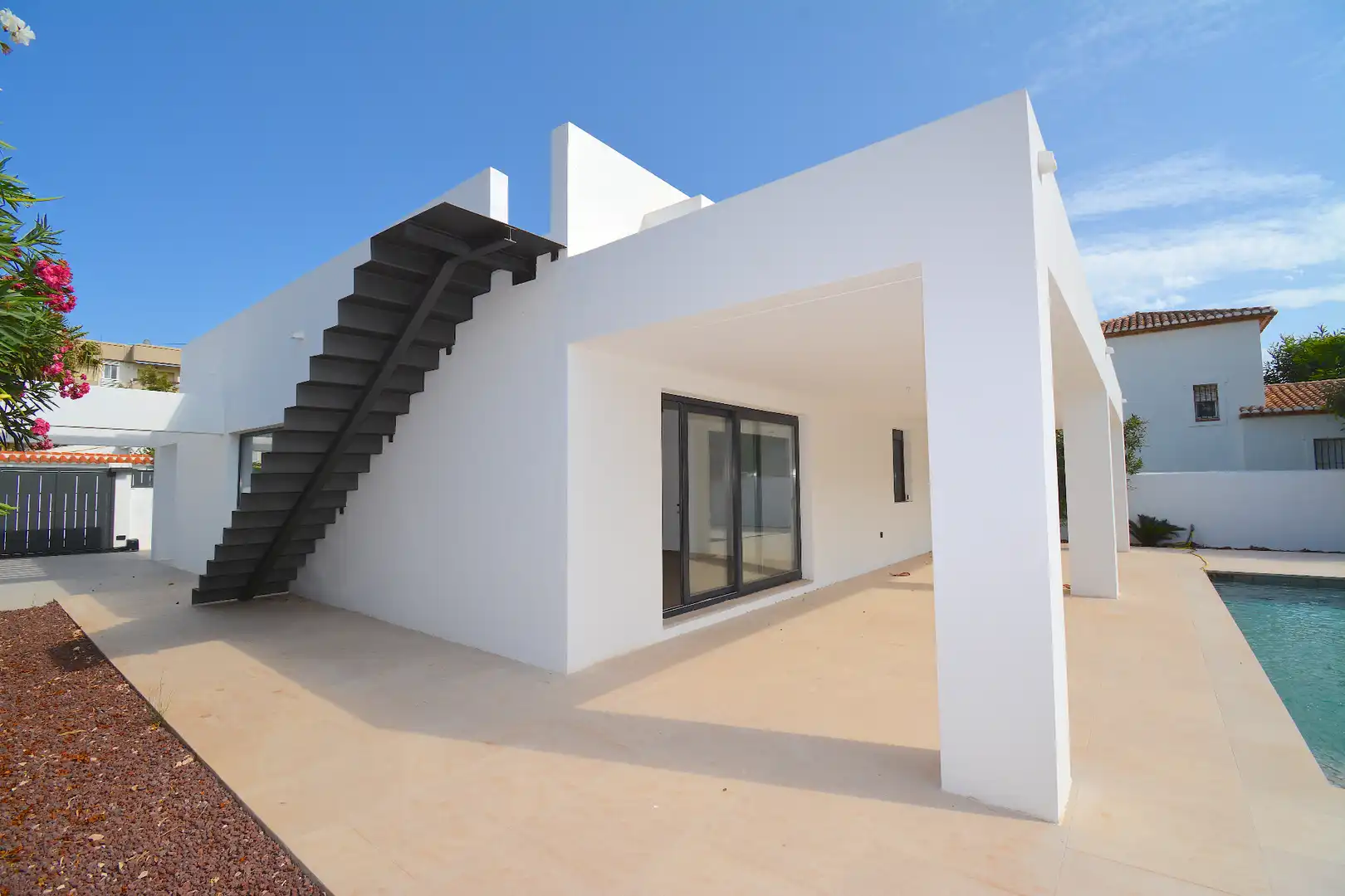 Vista exterior de Casa o chalet en venta en Dénia con Aire acondicionado, Jardín privado y Terraza
