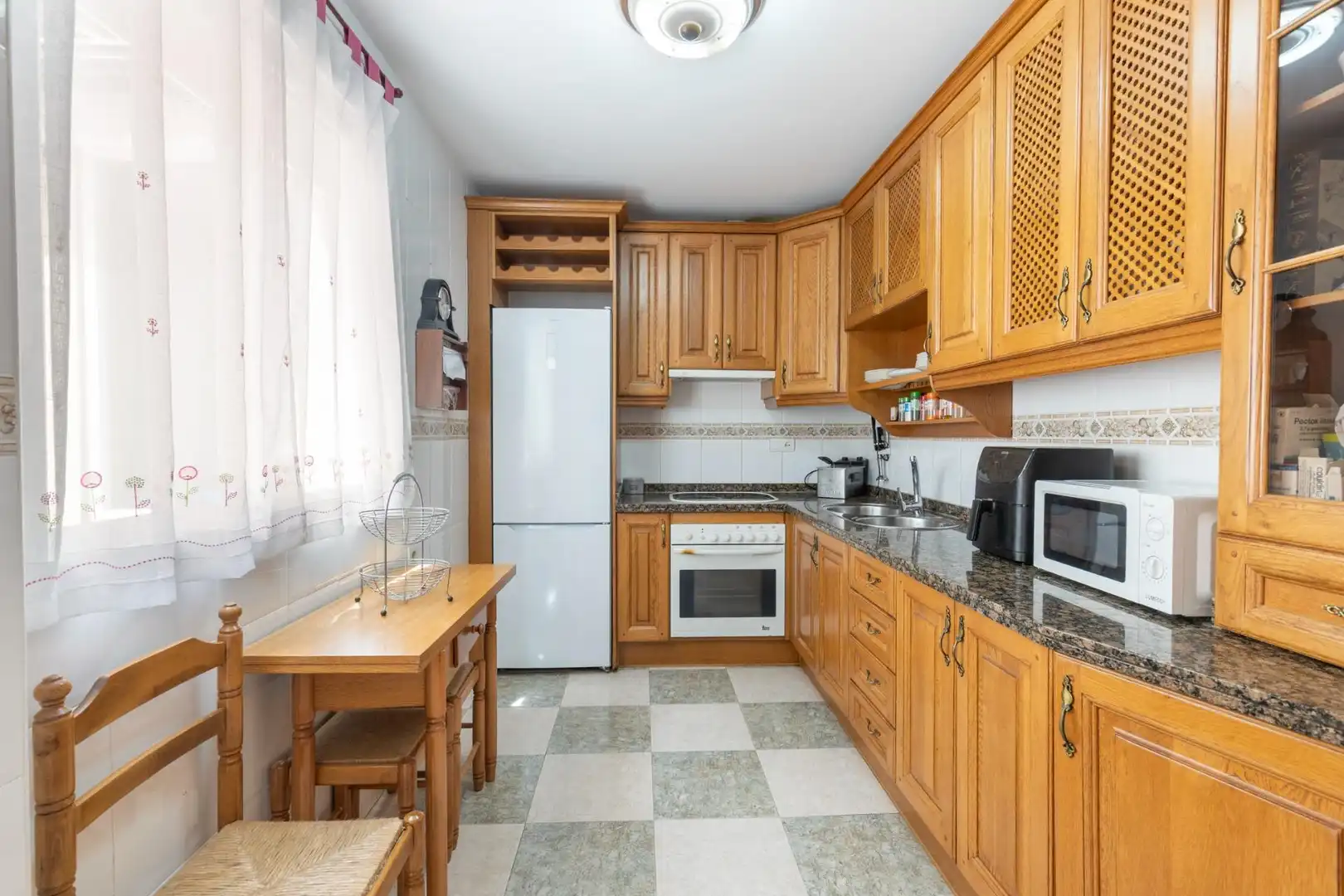 Reihenhaus zum Verkauf in Calle TVAL BLAS DE OTERO 4, imagen 8