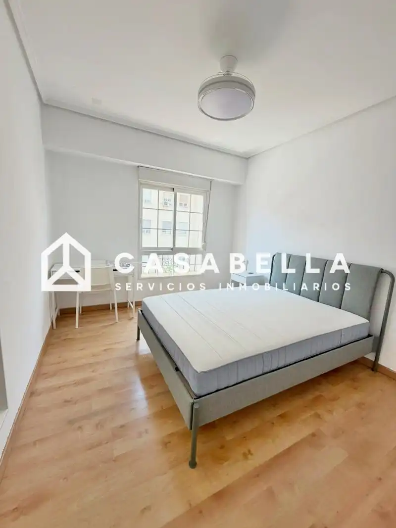 Habitación de Piso de alquiler en Valencia con Aire acondicionado, Calefacción y Terraza