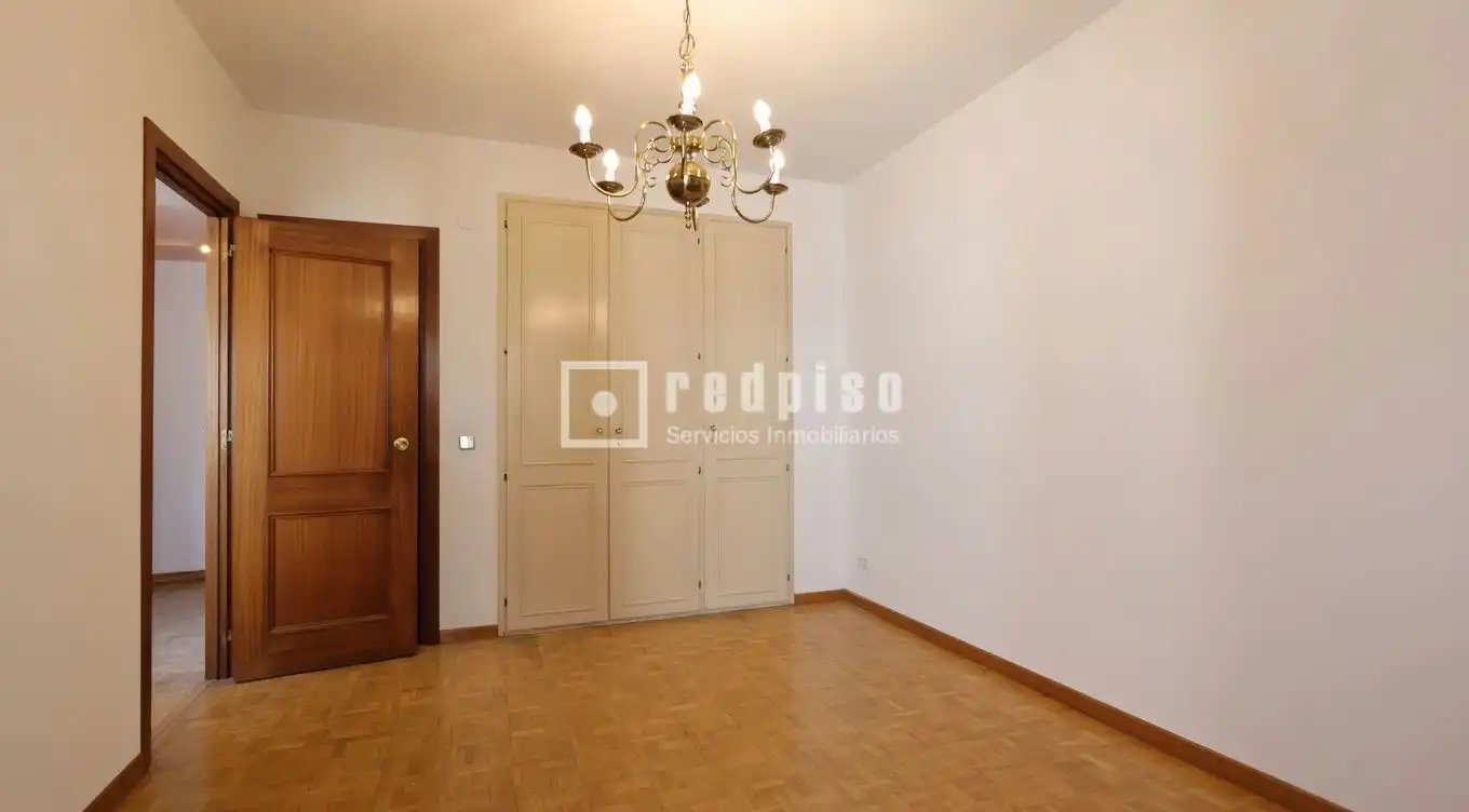 Dormitori de Pis en venda en Madrid amb Aire condicionat, Calefacció i Parquet
