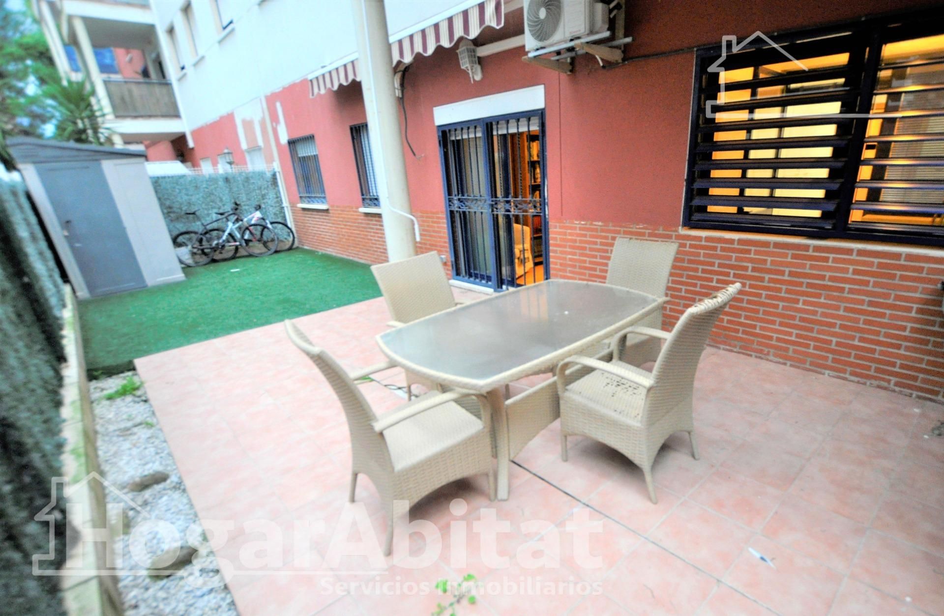 Terrace of Flat for sale in Riba-roja de Túria  with Parquet flooring, Terrace and Community pool