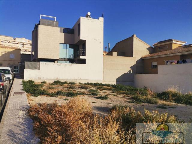 Terreno residencial en Venta en Fines