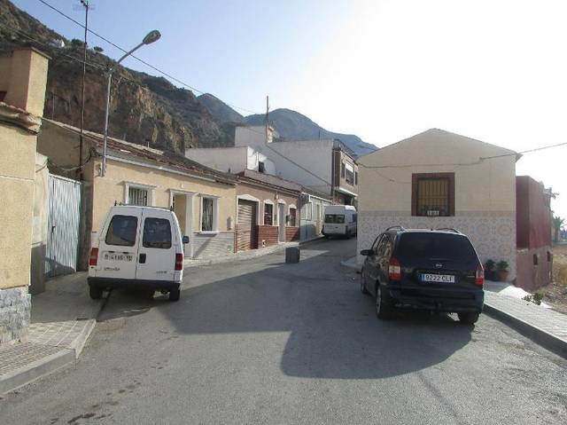 Casa adosada en Venta en GABRIEL MIRO en Redován