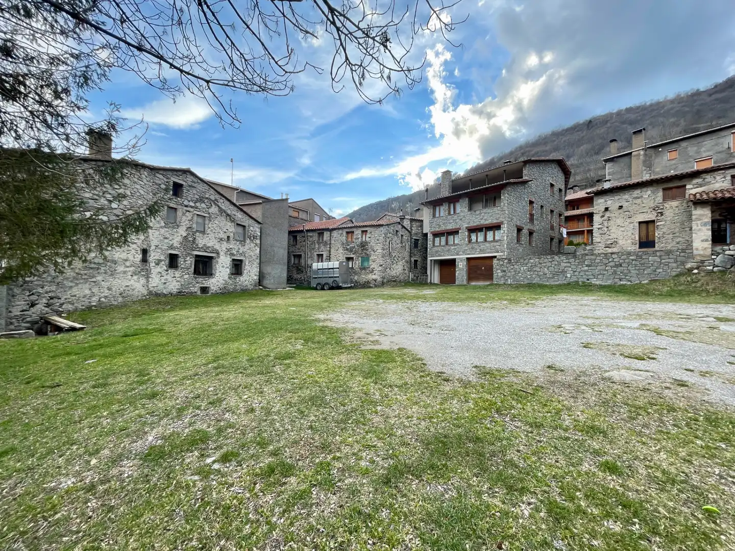 Vista exterior de Finca rústica en venta en Setcases con Calefacción, Amueblado y Horno