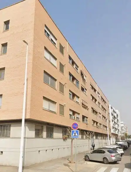 Vista exterior de Piso en venta en Catarroja con Aire acondicionado, Trastero y Horno