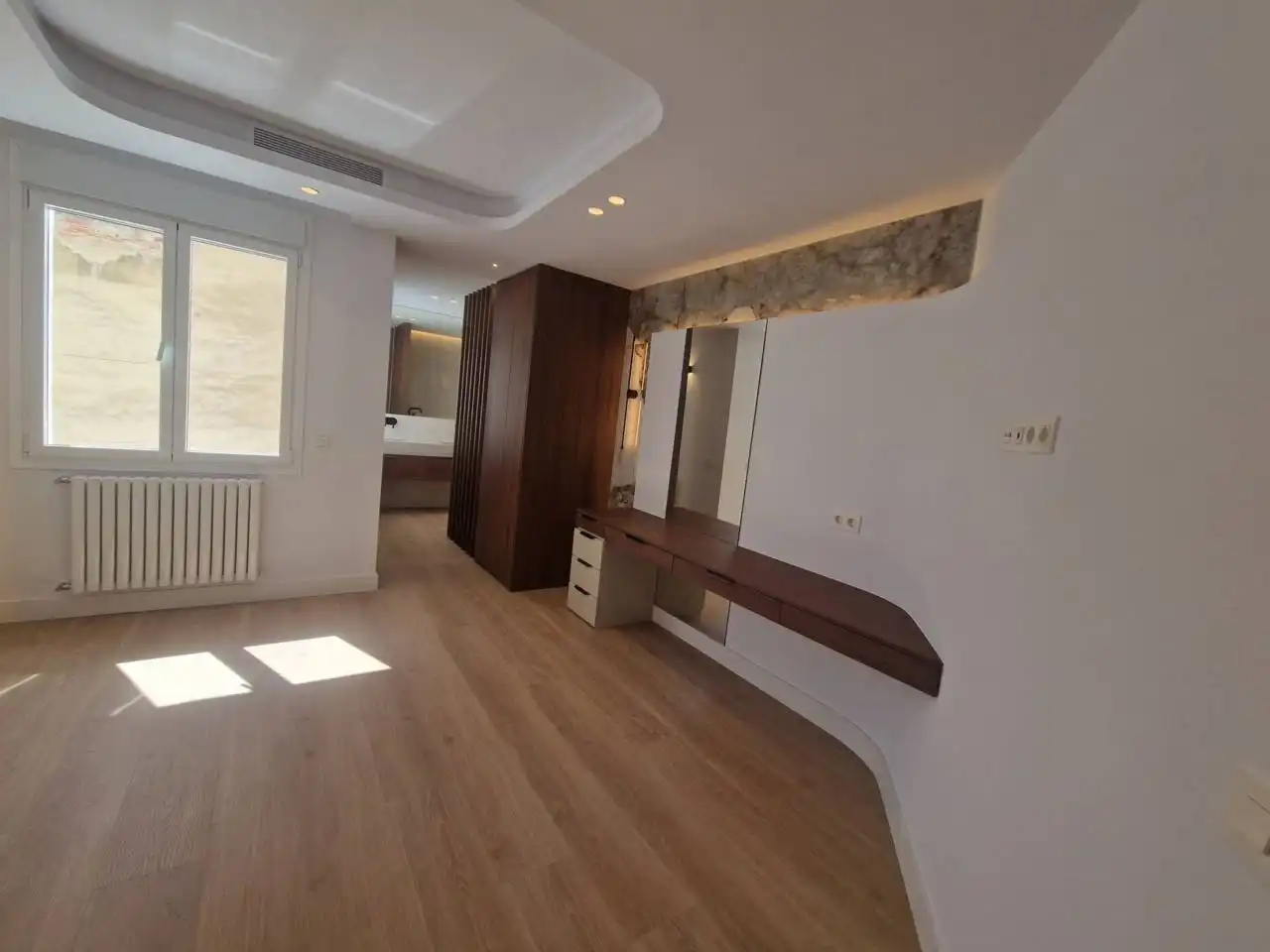 Schlafzimmer von Wohnung zum Verkauf in Madrid mit Klimaanlage, Heizung und Terrasse