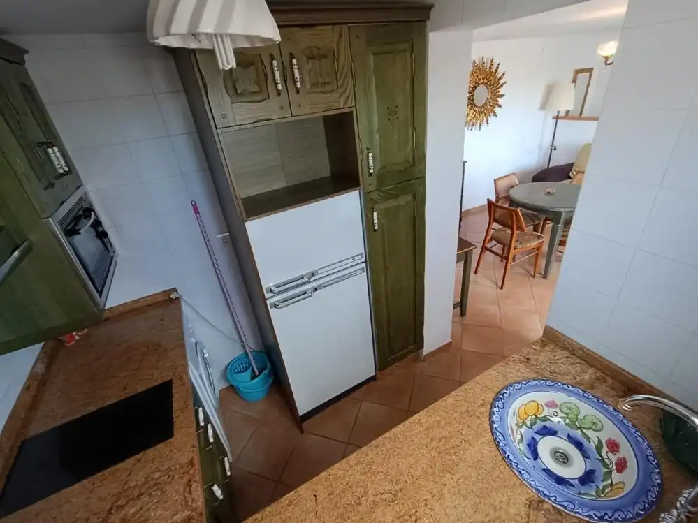 Cuina de Casa o xalet en venda en Chilluévar amb Aire condicionat, Terrassa i Moblat