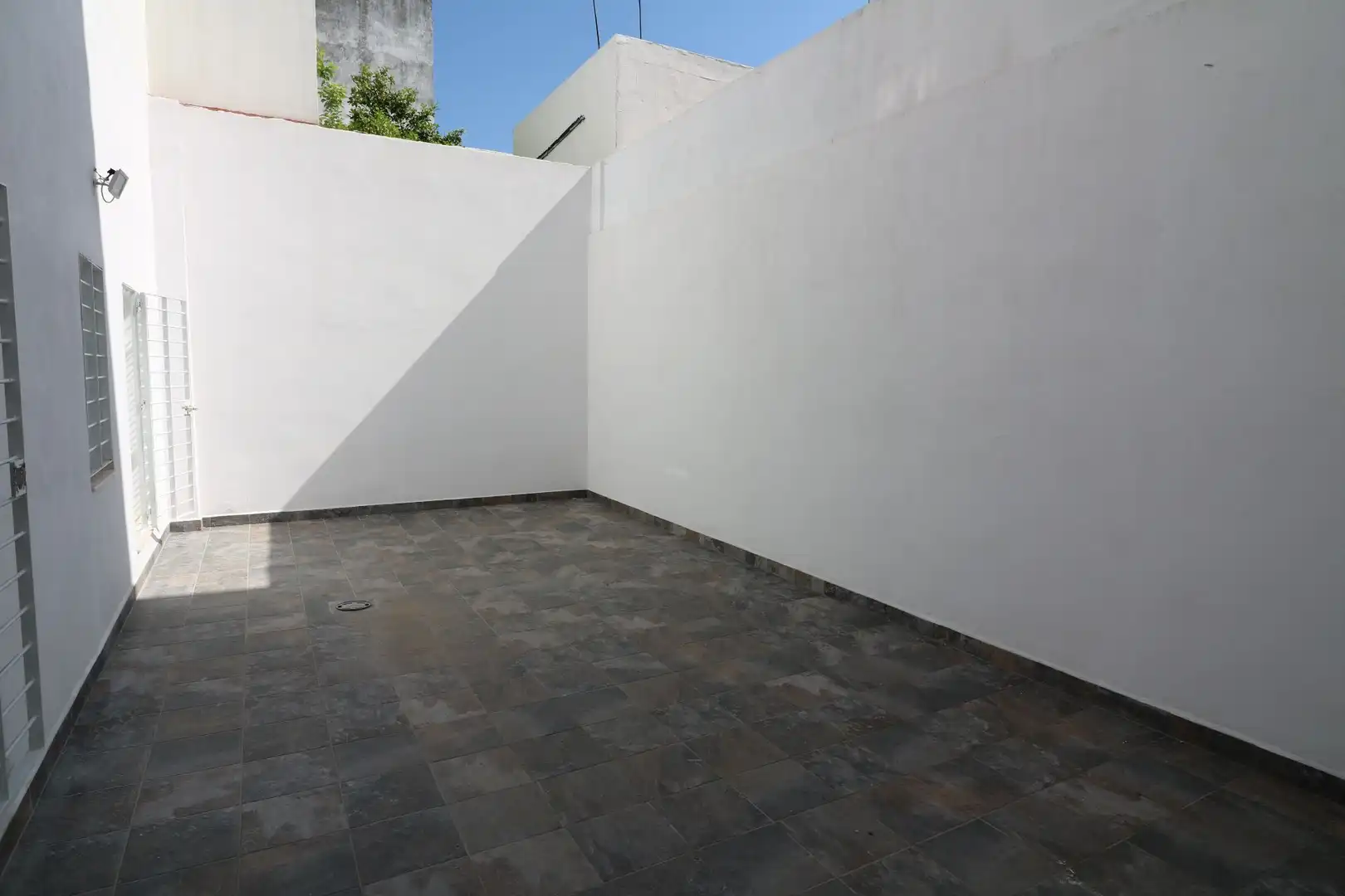 Terrace of Flat for sale in Sevilla  with Air Conditioner