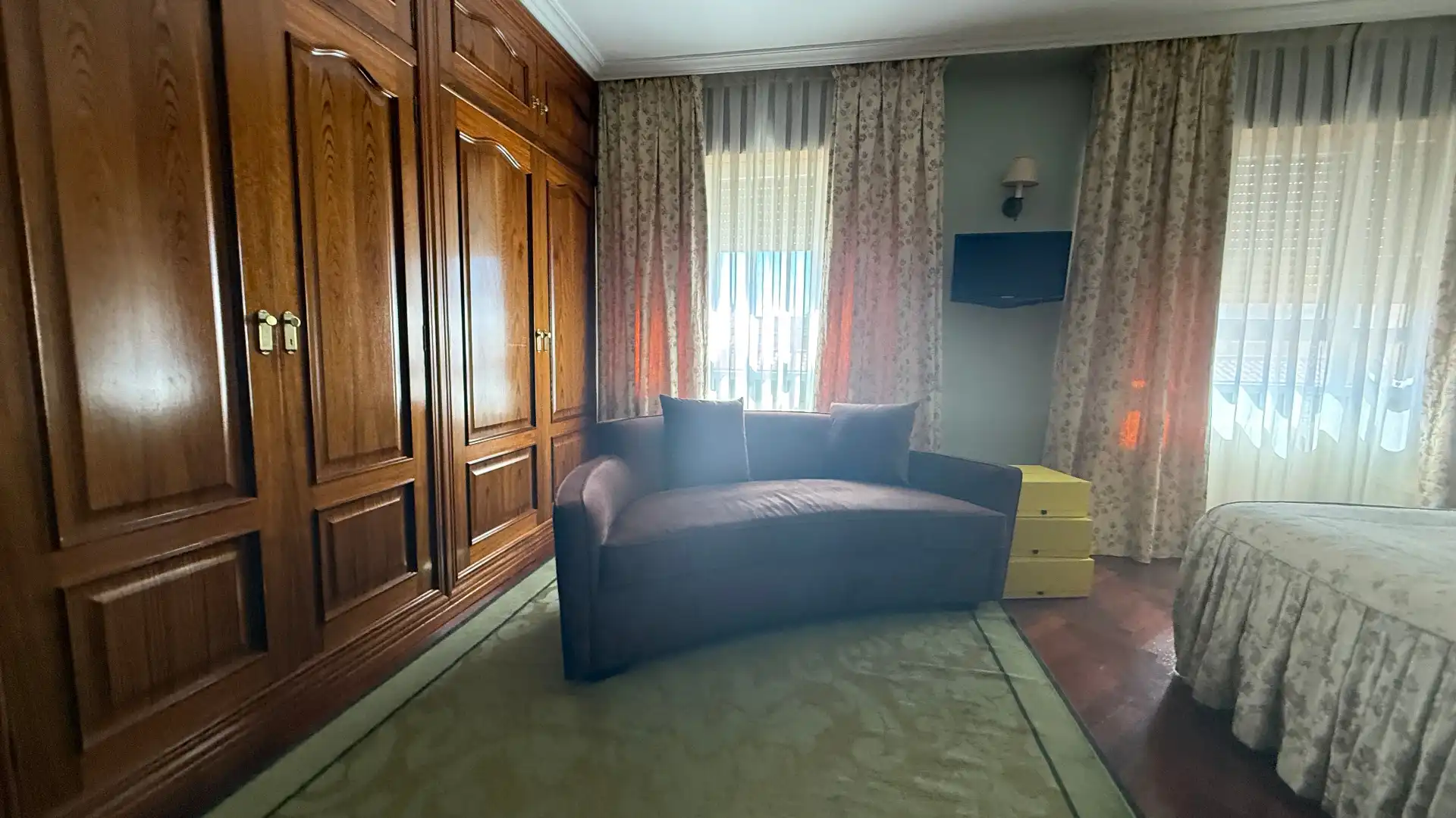 Dormitori de Pis de lloguer en Albacete amb Aire condicionat, Calefacció i Parquet