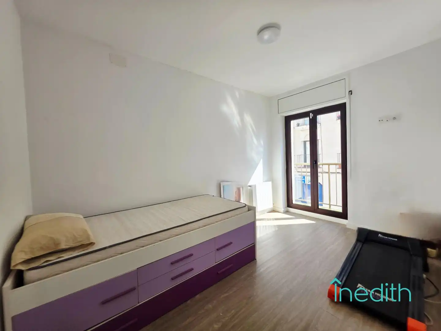 Dormitori de Casa o xalet en venda en Vilanova i la Geltrú amb Aire condicionat, Calefacció i Parquet