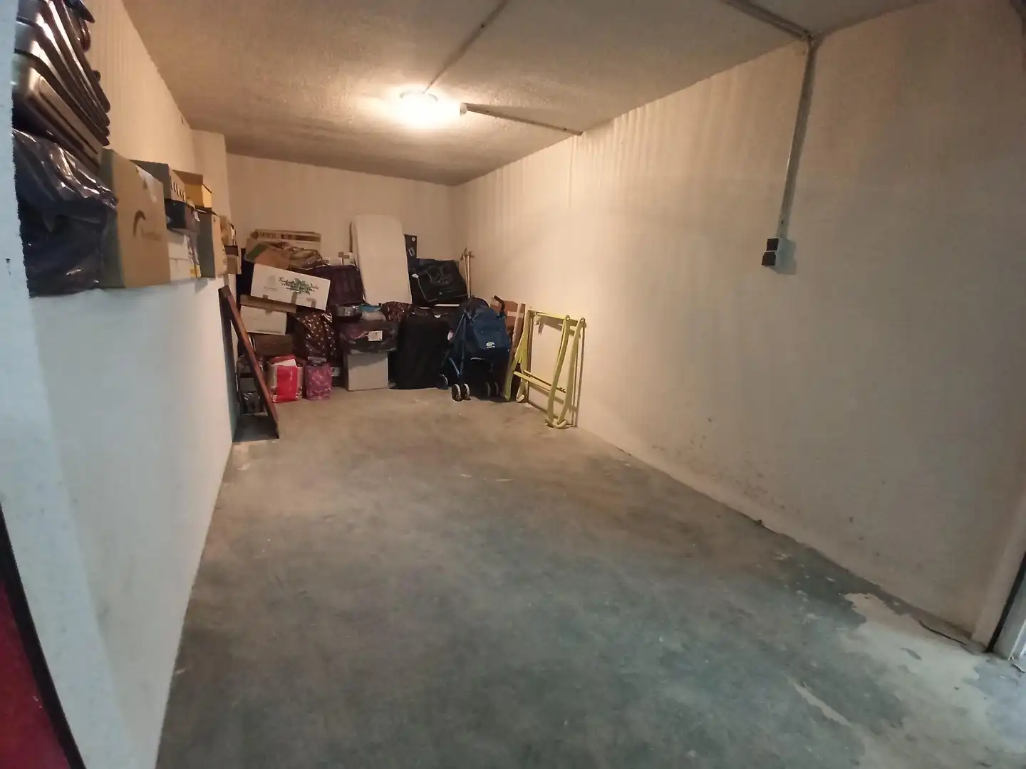 Einzelparkplatz zum Verkauf in Casc Urbà