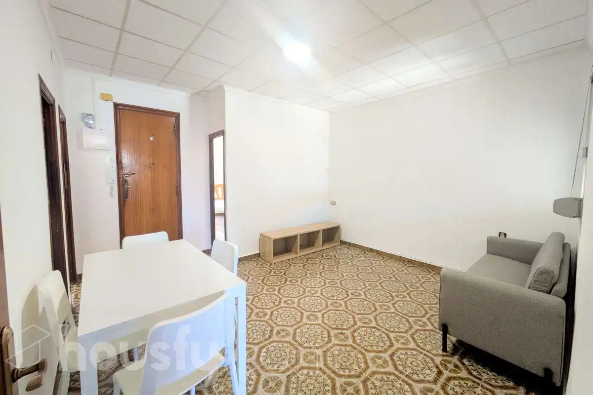 Flat to rent in Carrer Antonio Moya Albaladejo .