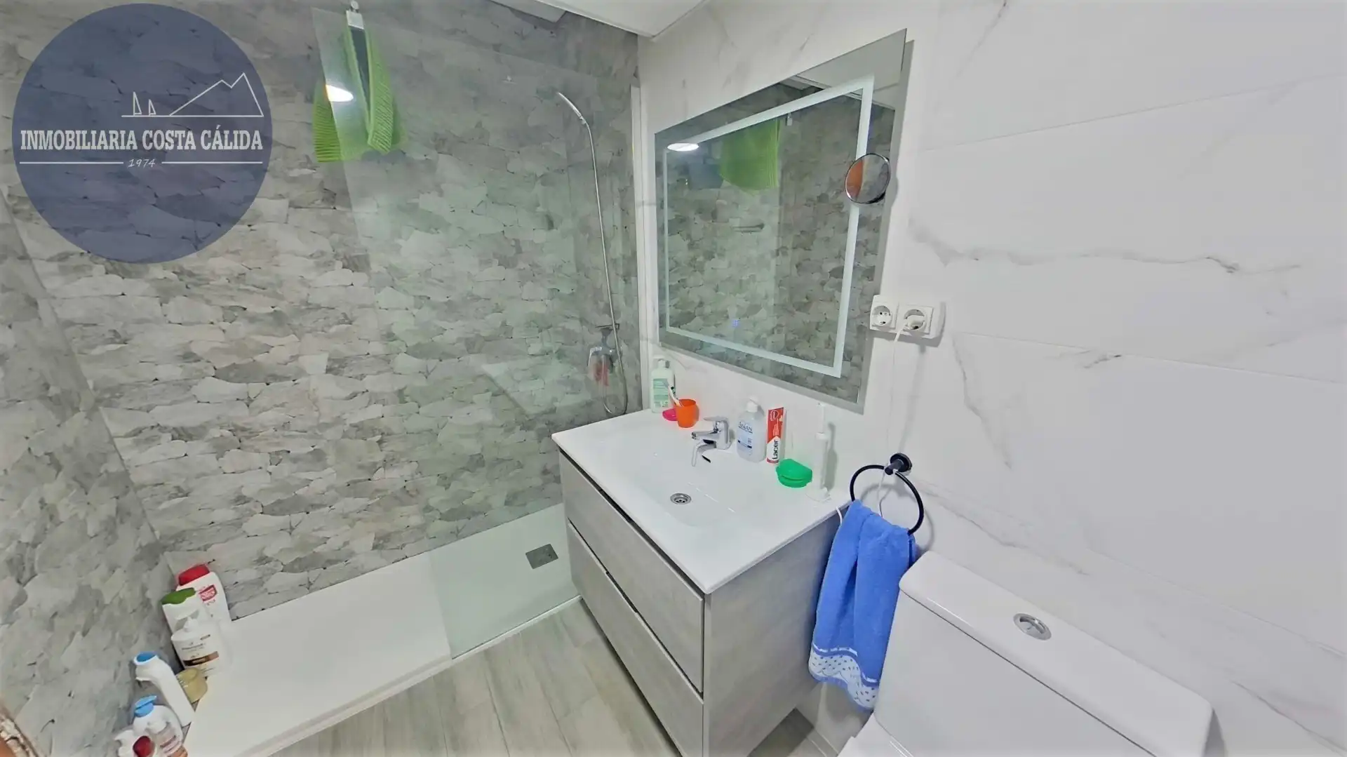 Baño de Dúplex en venta en Águilas con Aire acondicionado, Calefacción y Terraza
