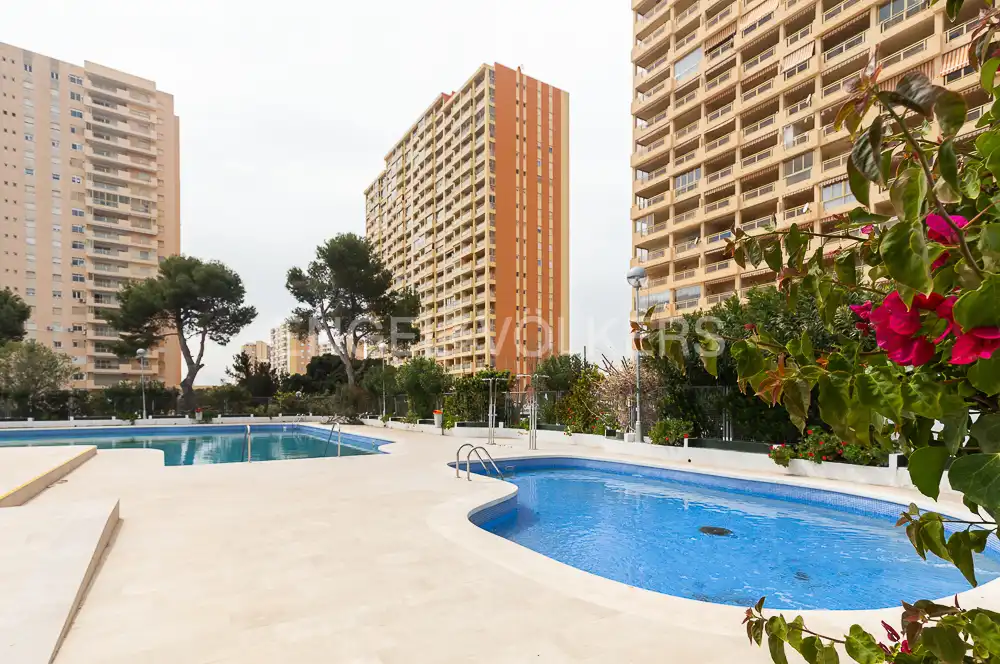Swimming pool of Houses for sale in El Puig de Santa Maria  with Air Conditioner, Heating and Private garden