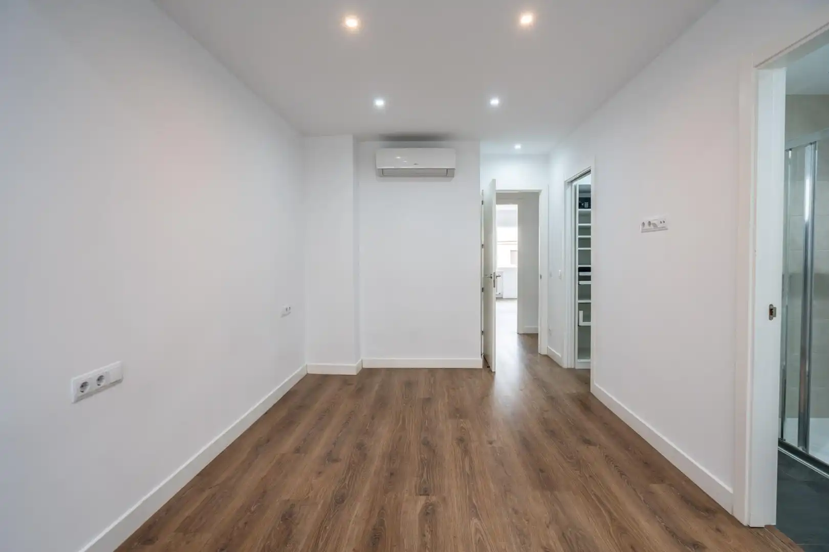 Wohnung zur Miete in Madrid mit Klimaanlage, Heizung und Terrasse