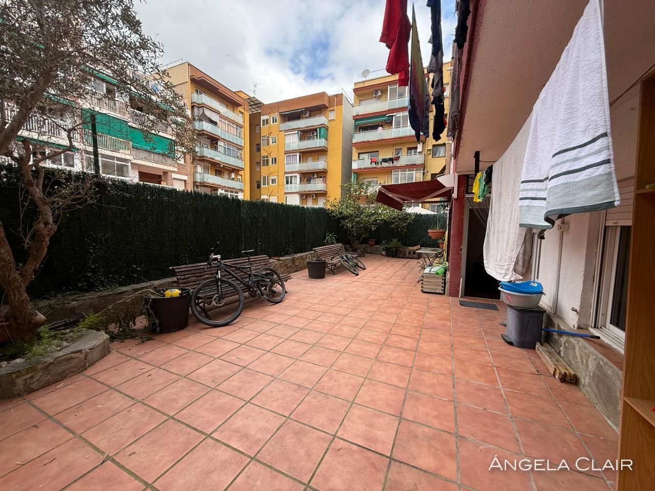 Exterior view of Planta baja for sale in Montornès del Vallès  with Parquet flooring and Furnished