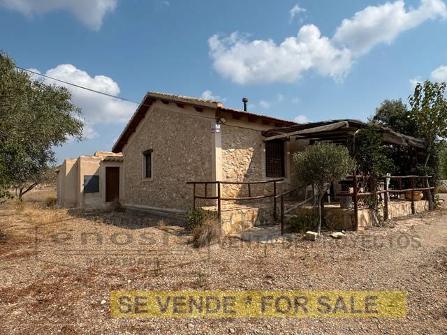 Casa-chalet en Venta en N/A en Gea y Truyols