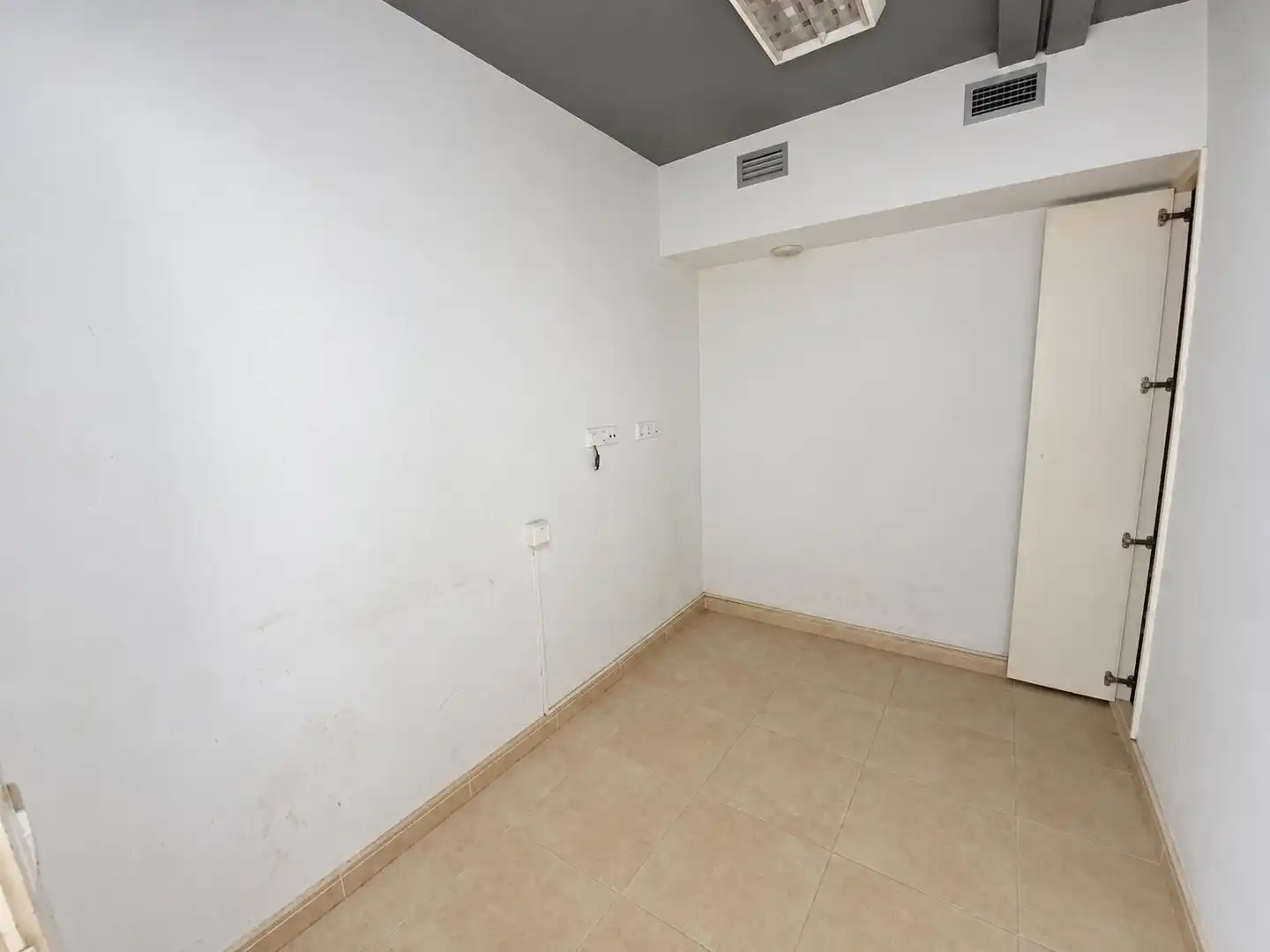 Local en venta en Vallromanes, Barcelona
