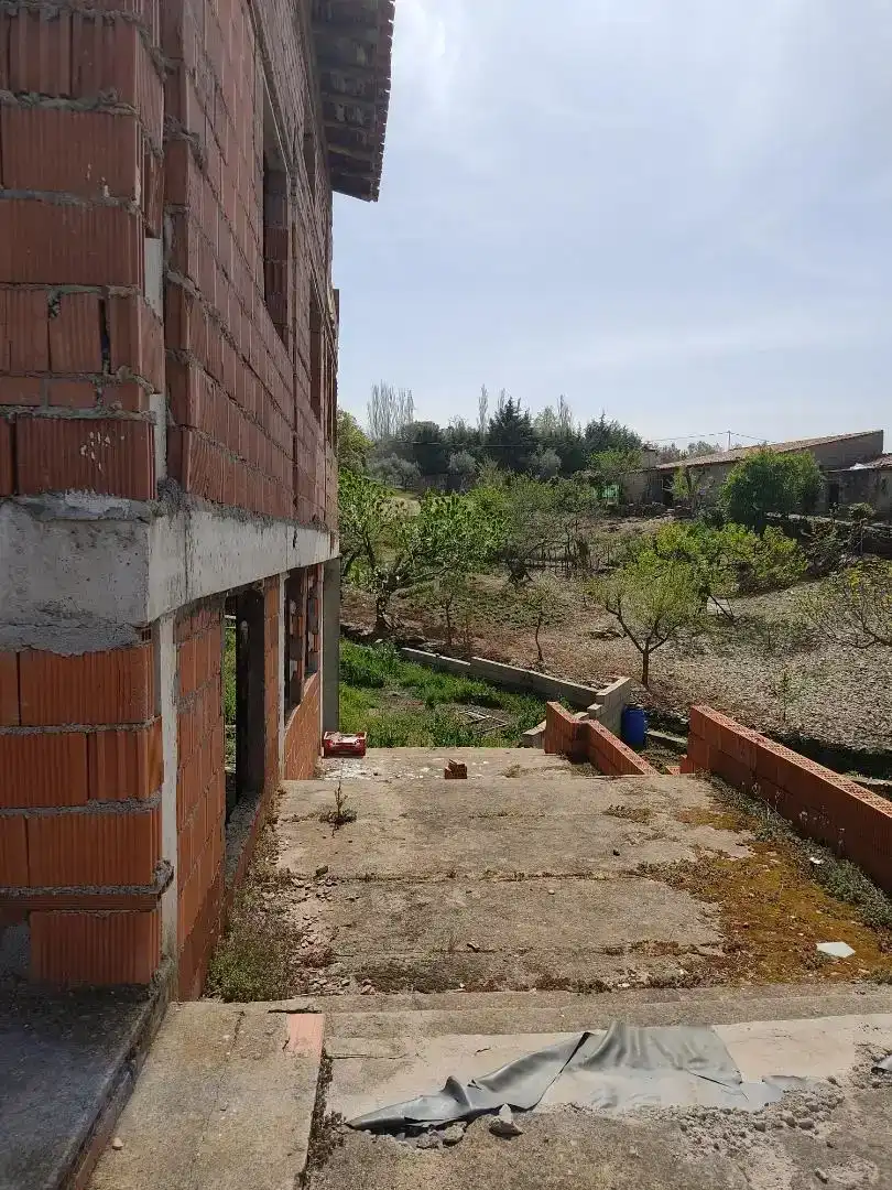 Piso en venta en Navalvillar de Ibor con Jardín privado