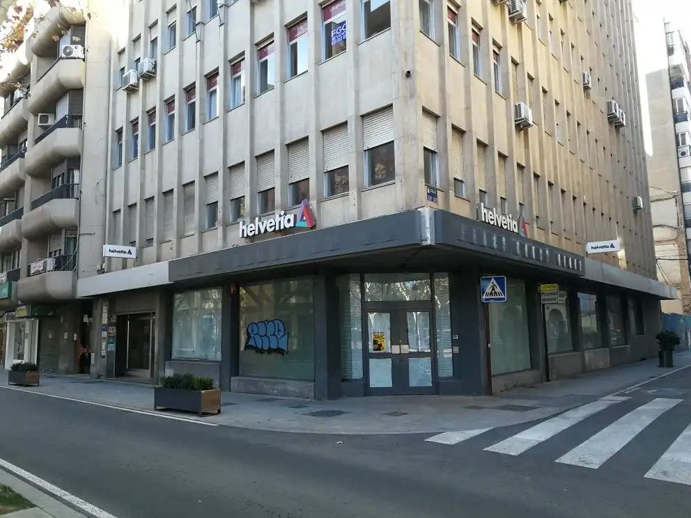 Local comercial en venda a Paseo la Libertad 15
