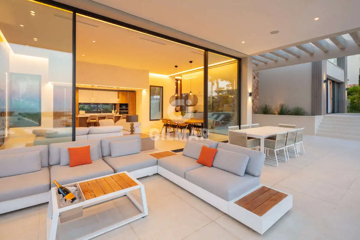 Chalet con piscina en venta en Nueva Andalucía, imagen 6