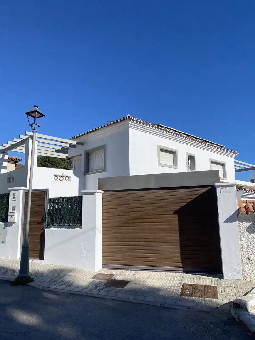 Xalet amb piscina en venda a el pinar