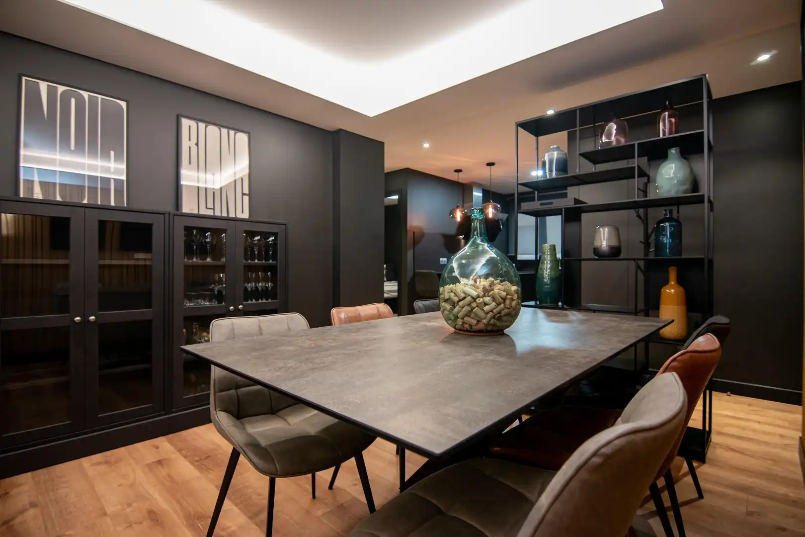 Comedor de Piso en venta en A Coruña Capital  con Calefacción, Trastero y Amueblado