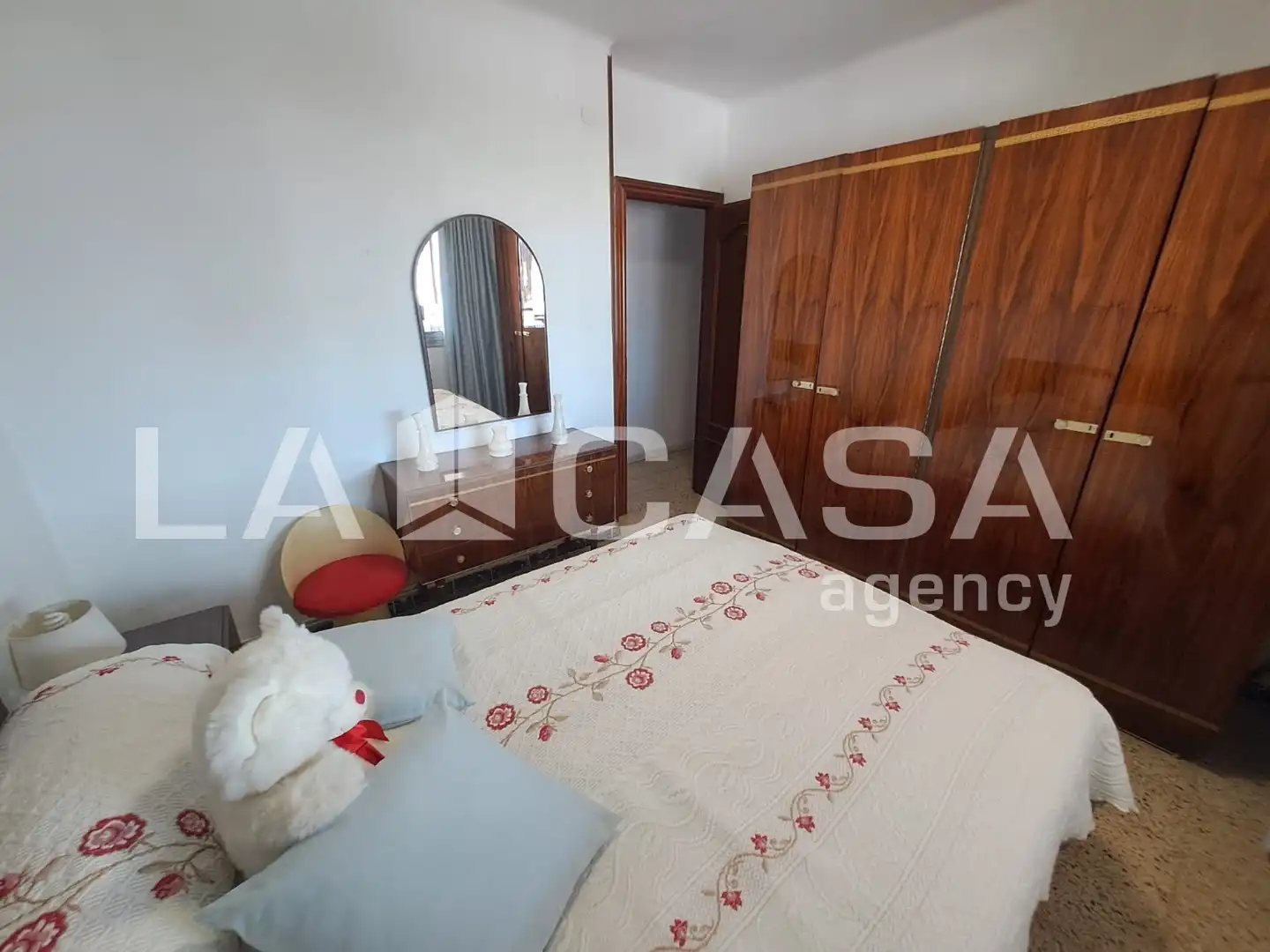Habitación de Ático en venta en Santa Coloma de Gramenet con Terraza