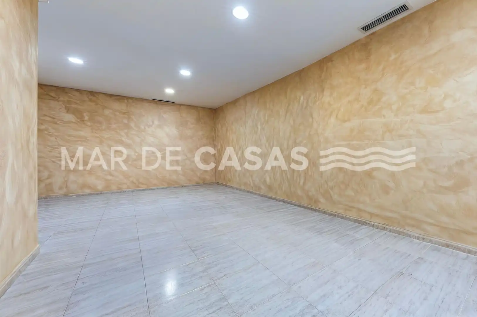 Casa adosada en venta en Elche / Elx con Aire acondicionado, Terraza y Trastero