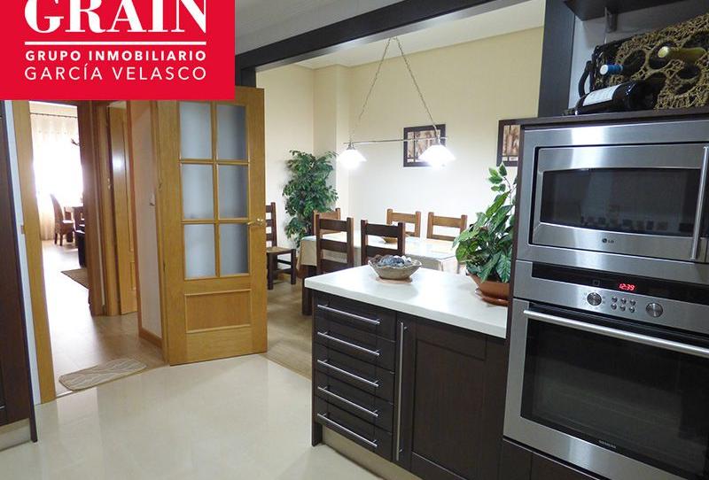 Photo 1 of Single-family semi-detached for rent to own in Centro, Albacete