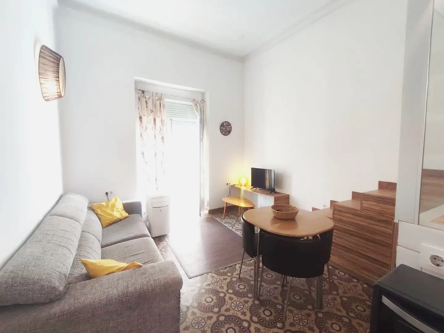 Sala d'estar de Apartament de lloguer en Cartagena amb Aire condicionat, Moblat i Forn