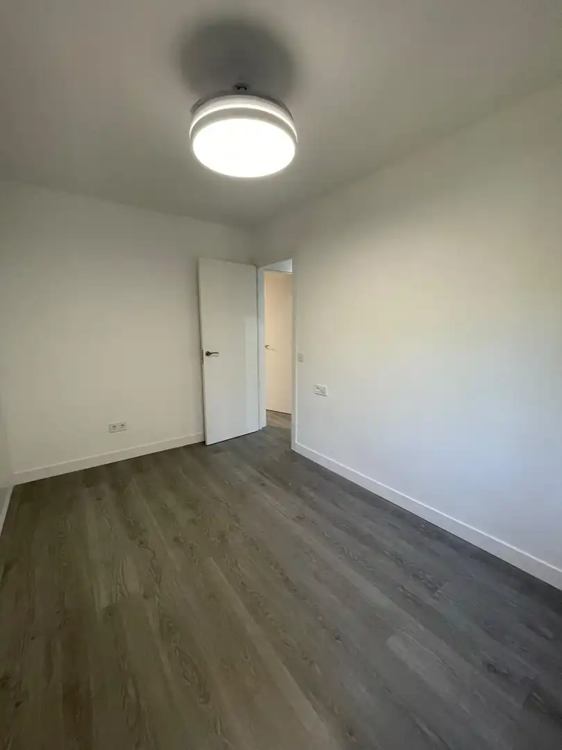 Flat with terrace to rent in Calle Calle Jarosa II, imagen 18