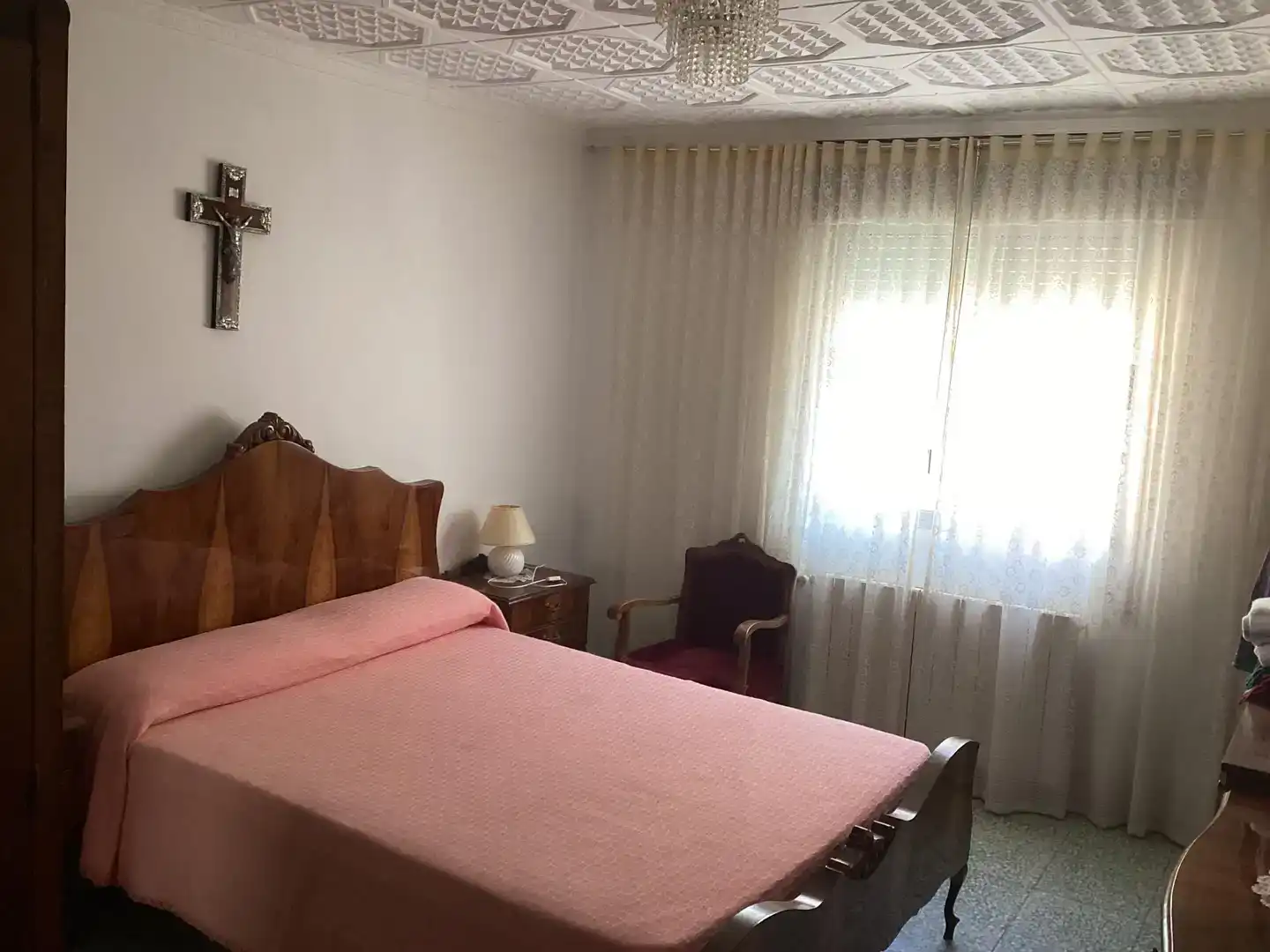 Dormitori de Casa o xalet en venda en Alfambra amb Balcó
