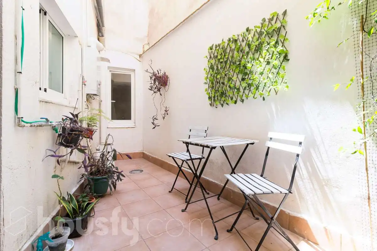 Terrasse von Erdgeschoss zum Verkauf in Barcelona mit Heizung, Parkett und Terrasse