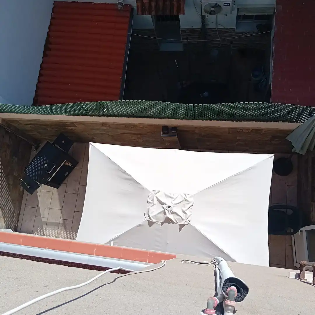 Casa adosada en venta en Algeciras, Cádiz