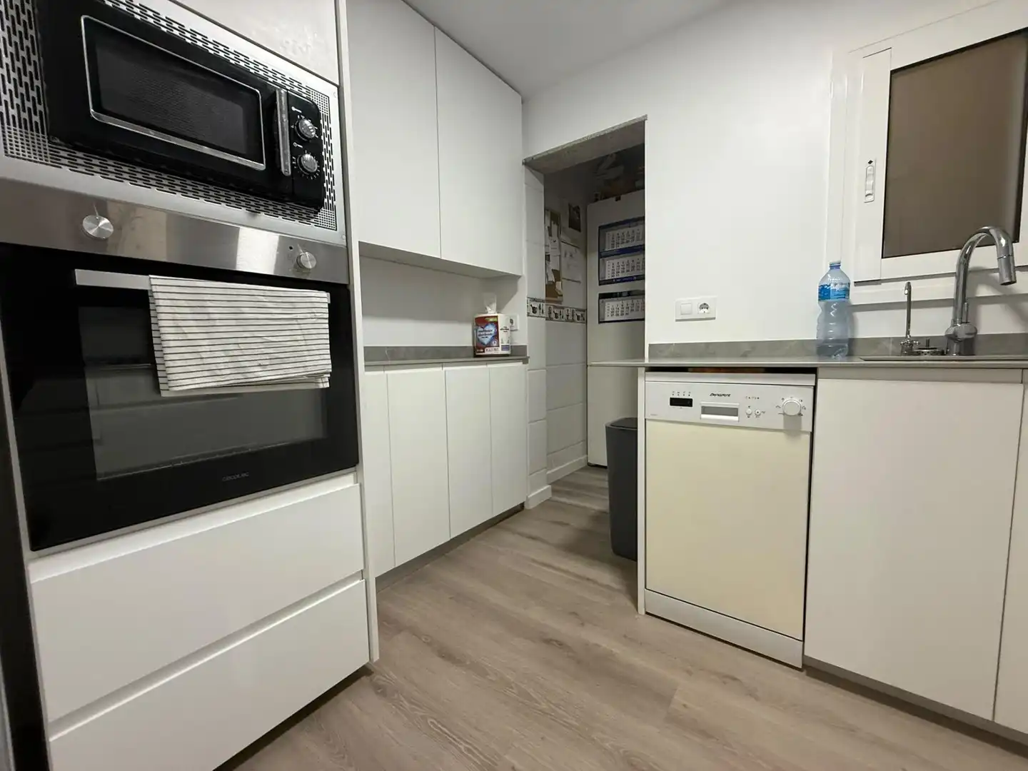 Flat with terrace for sale in JOAN VIDAL I JUMBERT, imagen 2