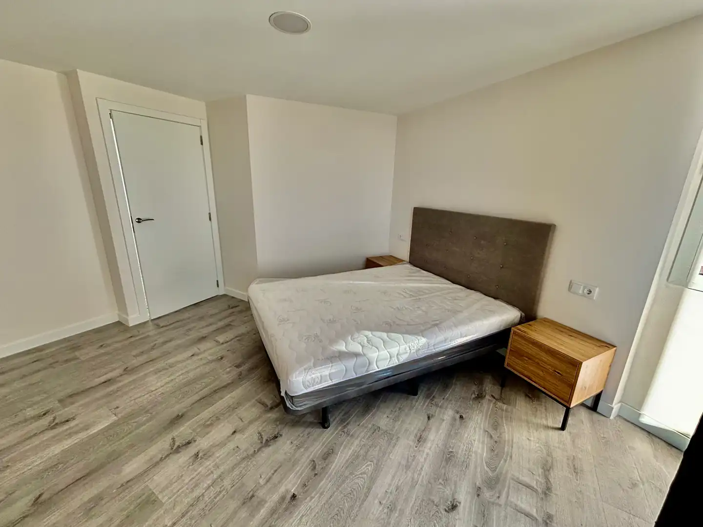 Piso con ascensor en venta en Carrer Sol Naixent, imagen 32
