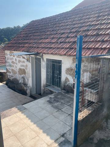 Casa-chalet en Venta en Camiño de Cima de Vila en Darbo