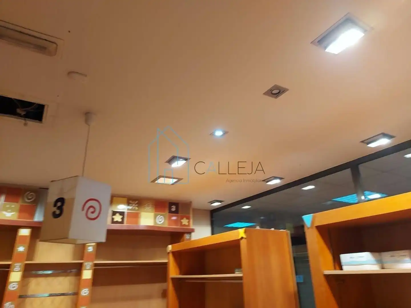 Locale commerciale in vendita a Calle Santo Domingo 64, imagen 7