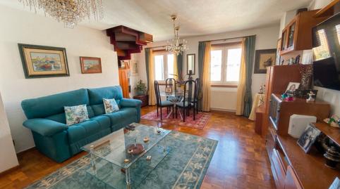 Foto 2 von Maisonette zum Verkauf in Los Rosales, A Coruña Capital