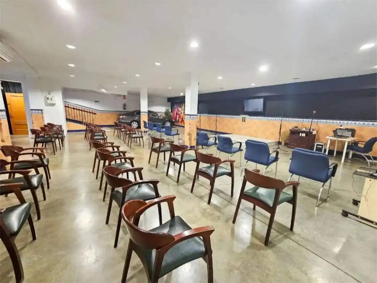 Piso en venta en La Algaba con Aire acondicionado, Trastero y Amueblado