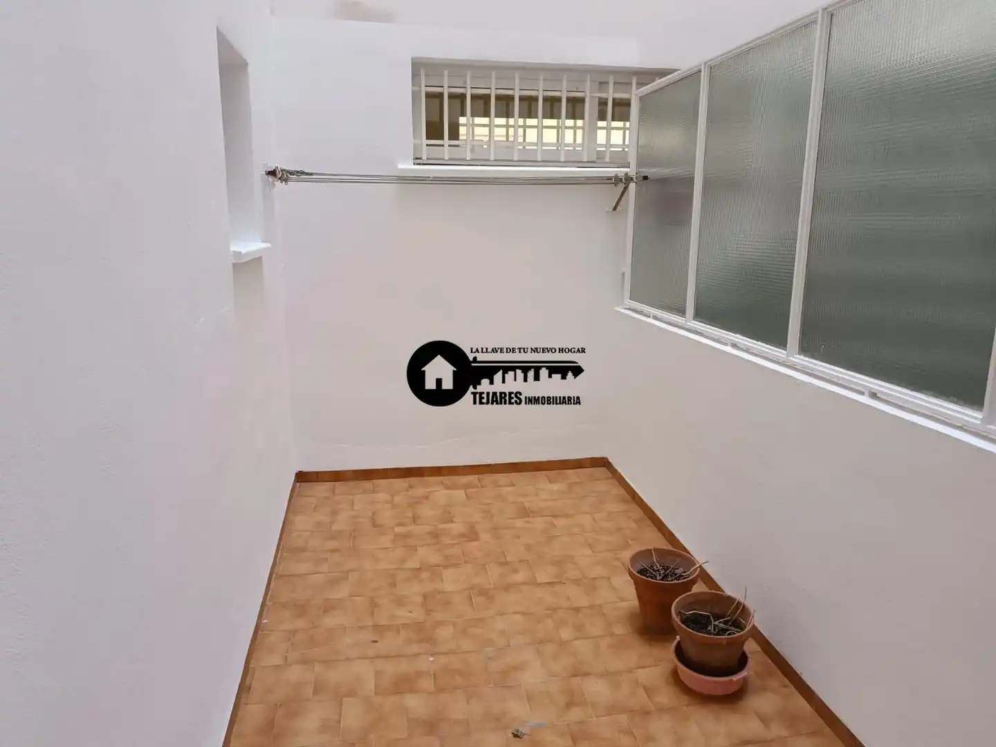 Flat with terrace to rent in Hospital, imagen 8