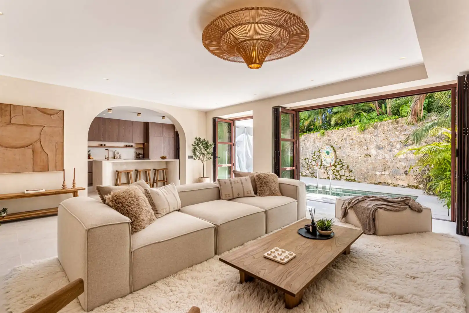 Sala de estar de Casa adosada en venta en Marbella con Aire acondicionado, Jardín privado y Terraza