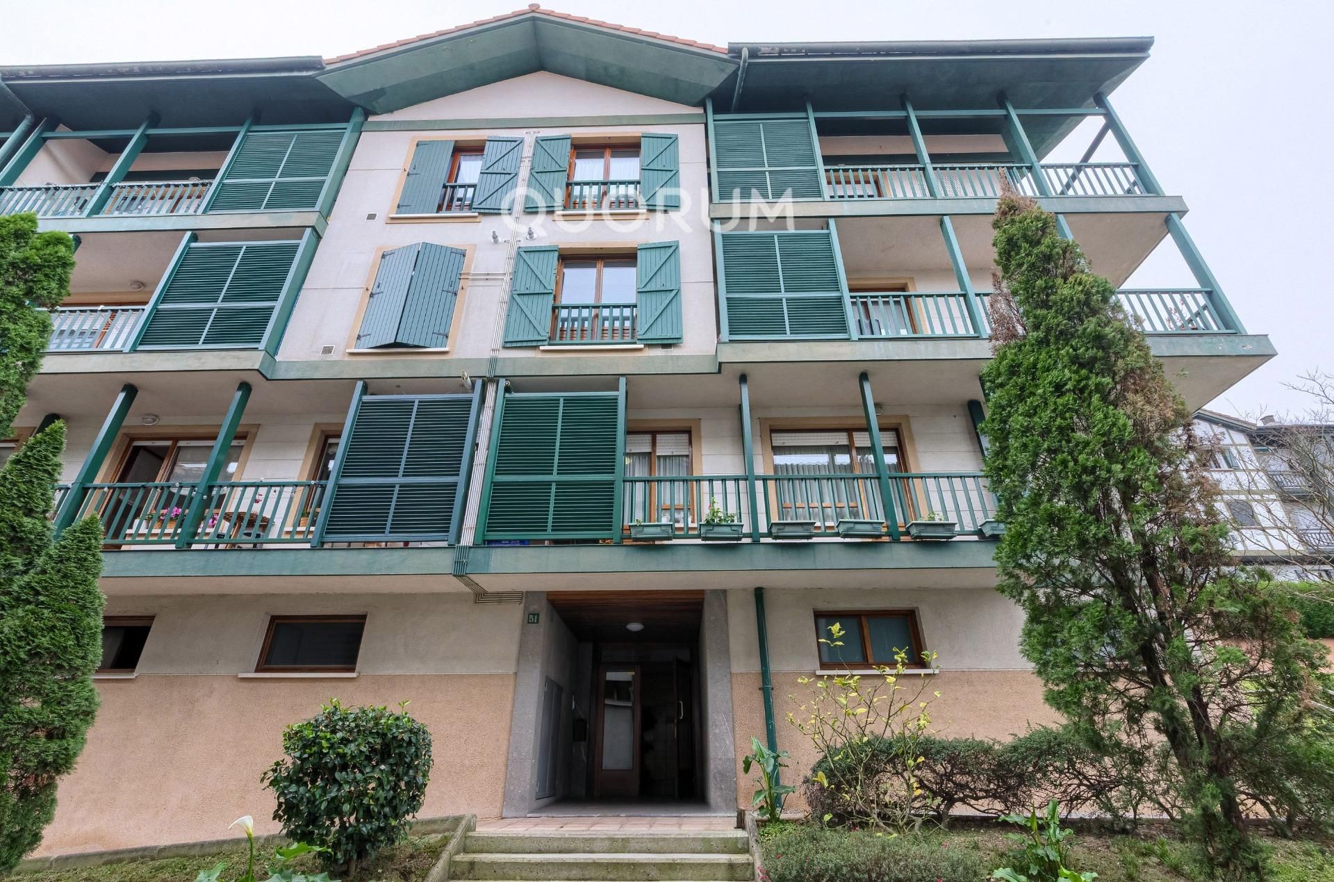 Vista exterior de Pis en venda en Arrigorriaga amb Calefacció, Traster i Balcó