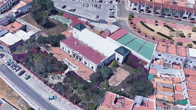 Vista exterior de Terreny industrial en venda en Alcalá de Guadaira