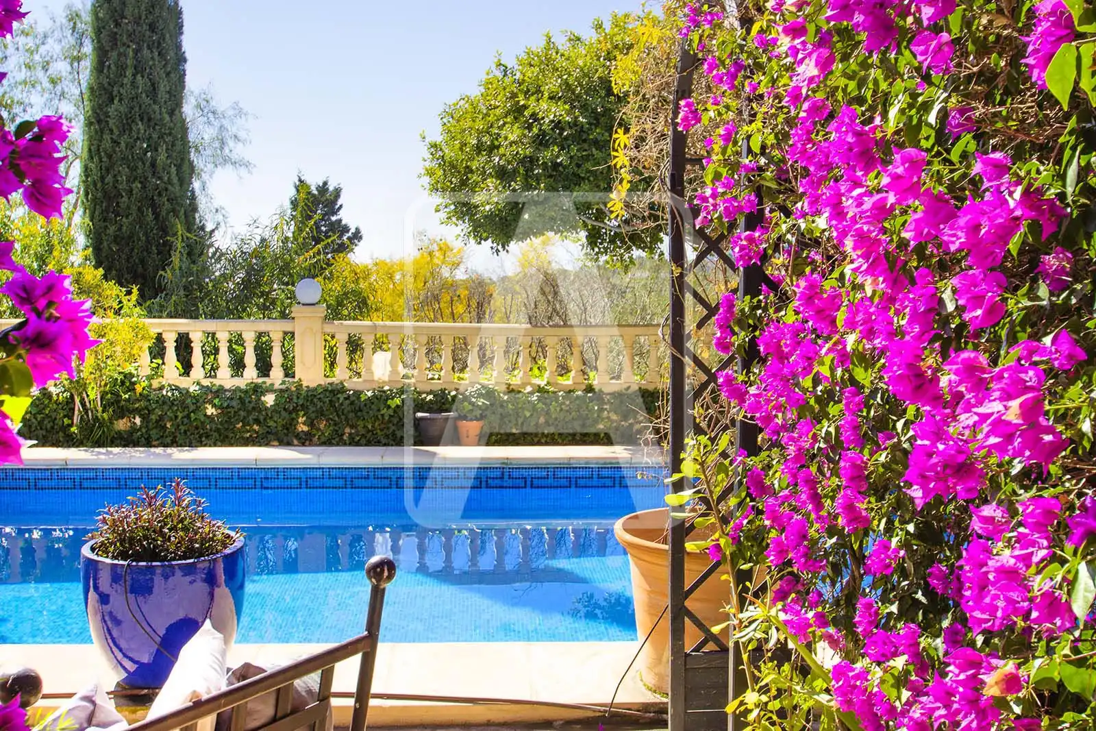 Piscina de Finca rústica en venda en Calpe / Calp amb Aire condicionat, Calefacció i Jardí privat