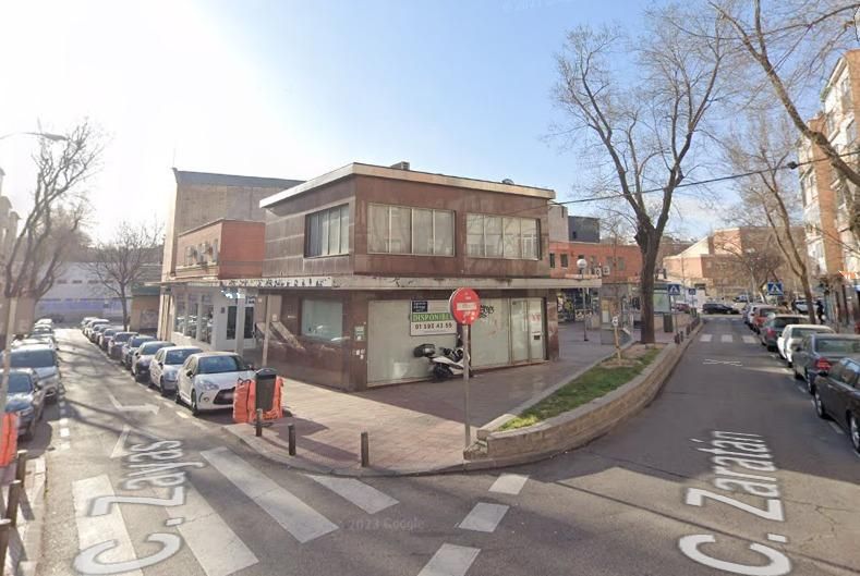 Exterior view of Premises for sale in  Madrid Capital