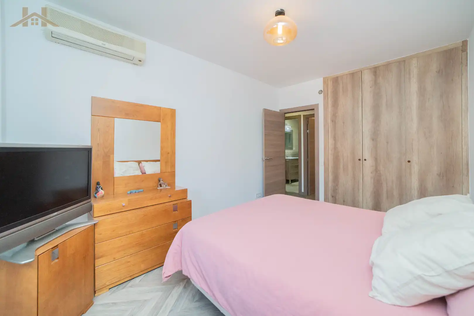 Habitación de Piso en venta en Villaviciosa de Odón con Aire acondicionado, Calefacción y Terraza