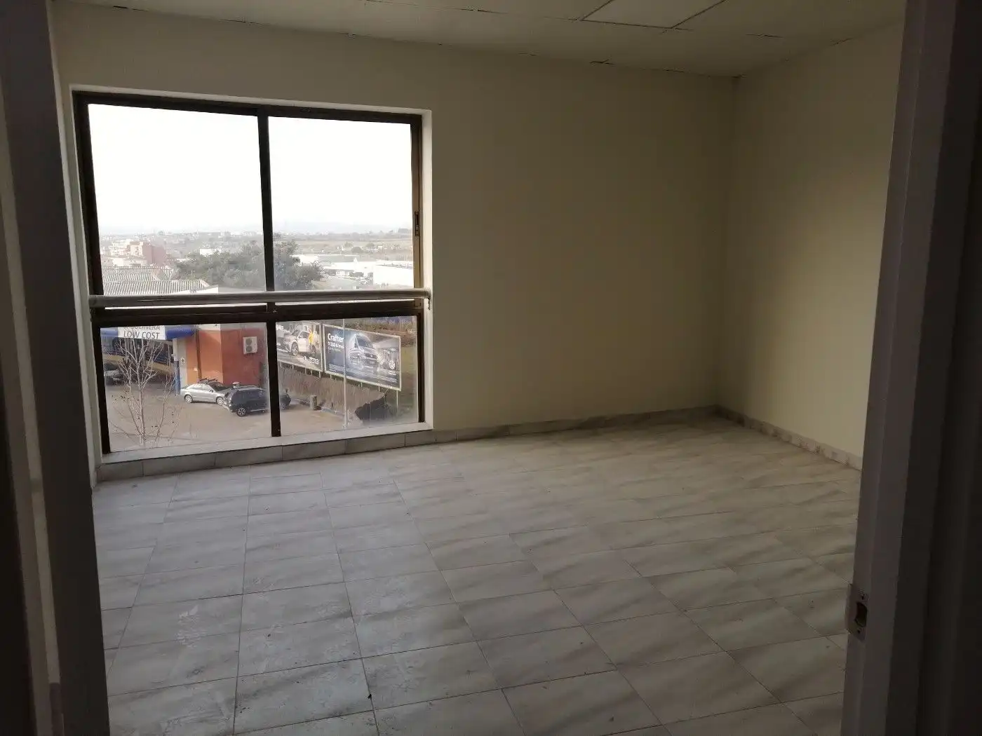 Oficina de alquiler en Rubí con Aire acondicionado