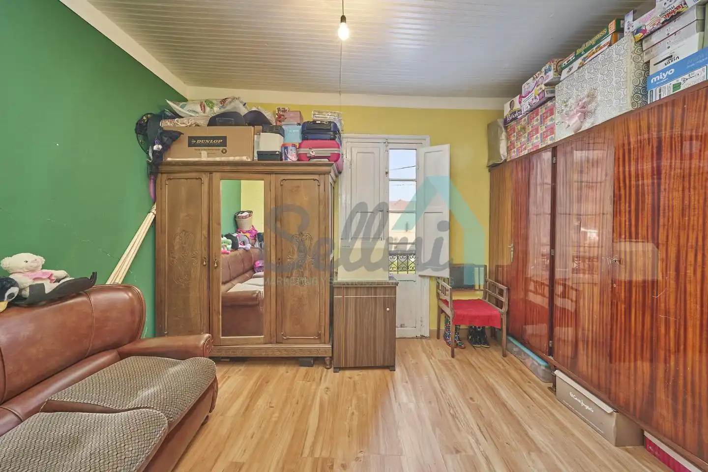 Habitación de Casa o chalet en venta en Belmonte de Miranda con Jardín privado, Parquet y Terraza